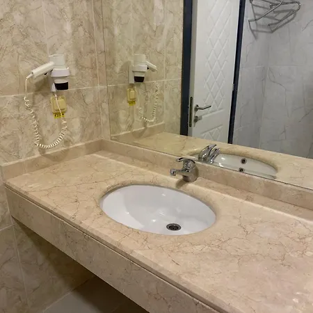 Pera Aura & 4* Kemer