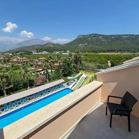 Pera Aura & Szálloda Kemer